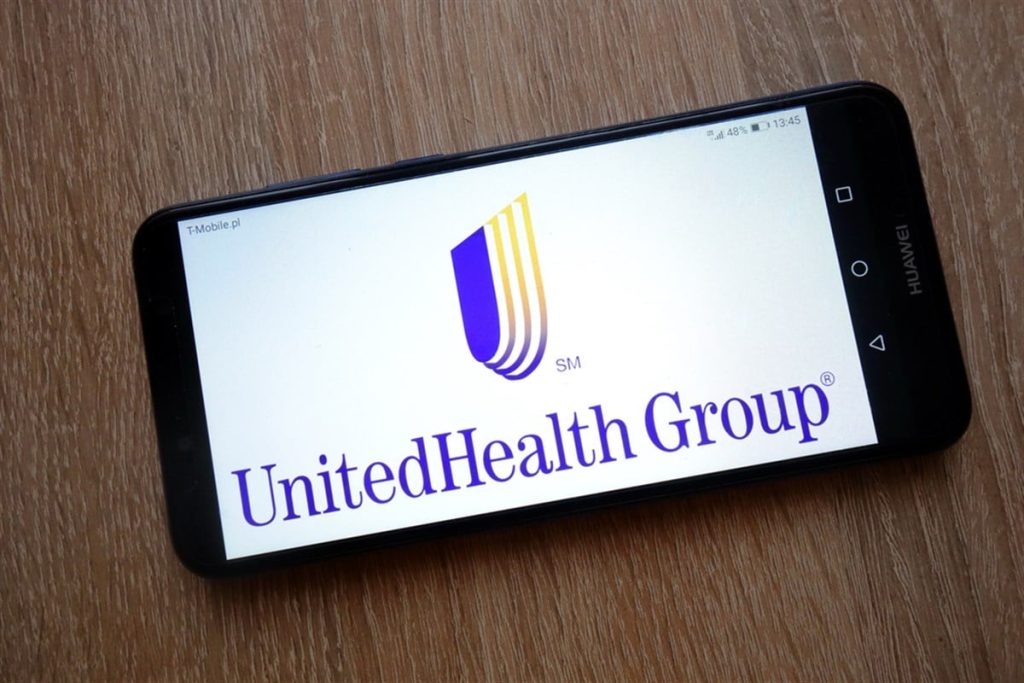 UnitedHealth Stock Dips—Analysts Forecast a Strong Comeback